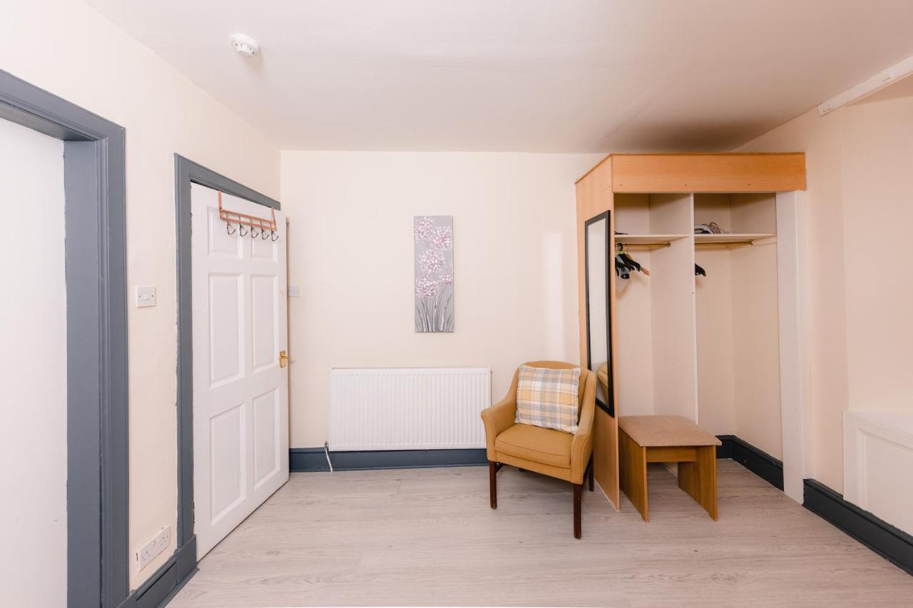 אדינבורו Warm&Welcoming City Centre Apartment By Meadows 3 מראה חיצוני תמונה