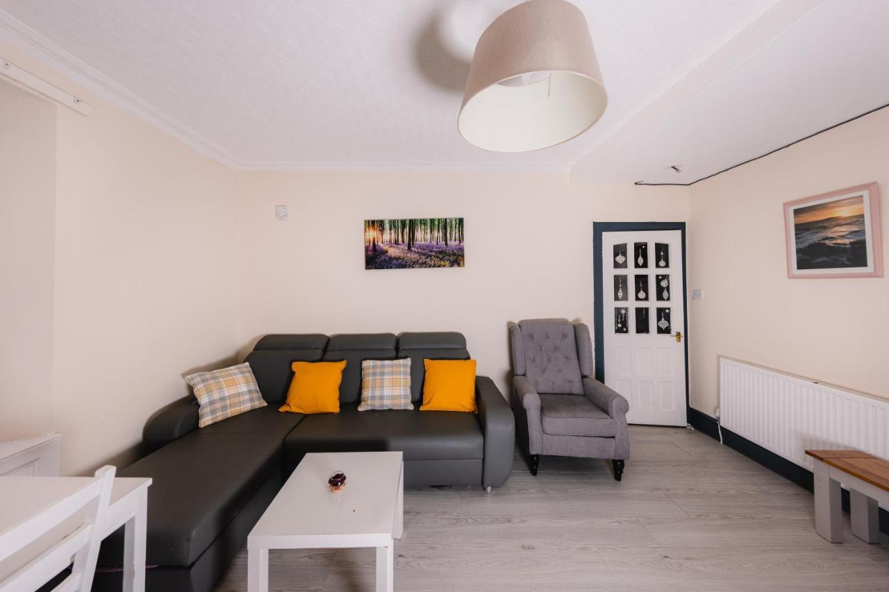 אדינבורו Warm&Welcoming City Centre Apartment By Meadows 3 מראה חיצוני תמונה